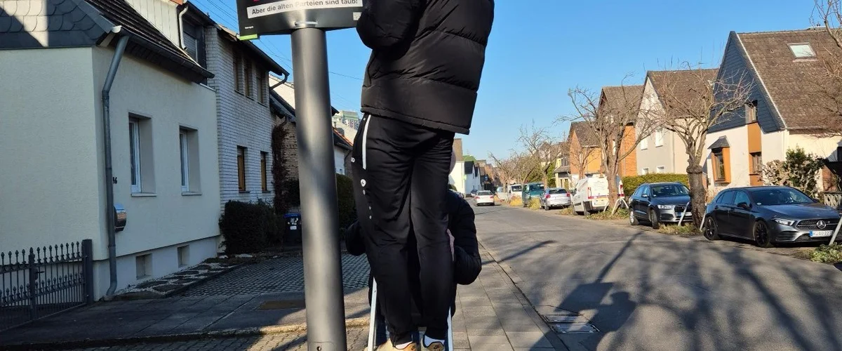 9 Wahlkampfhilfe