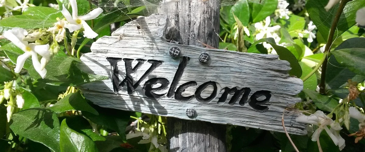 Rebeck96 welcome sign 760358